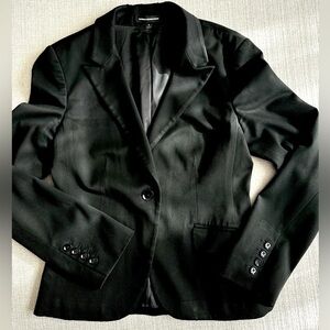 Express Polished, Versatile Peak Lapel One Button Blazer, Black, Size 8